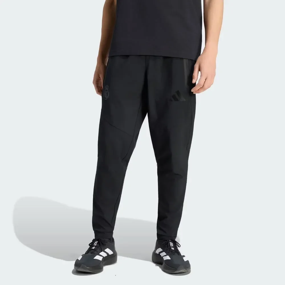 Calça Real Madrid Viagem Adidas 2026 Preto