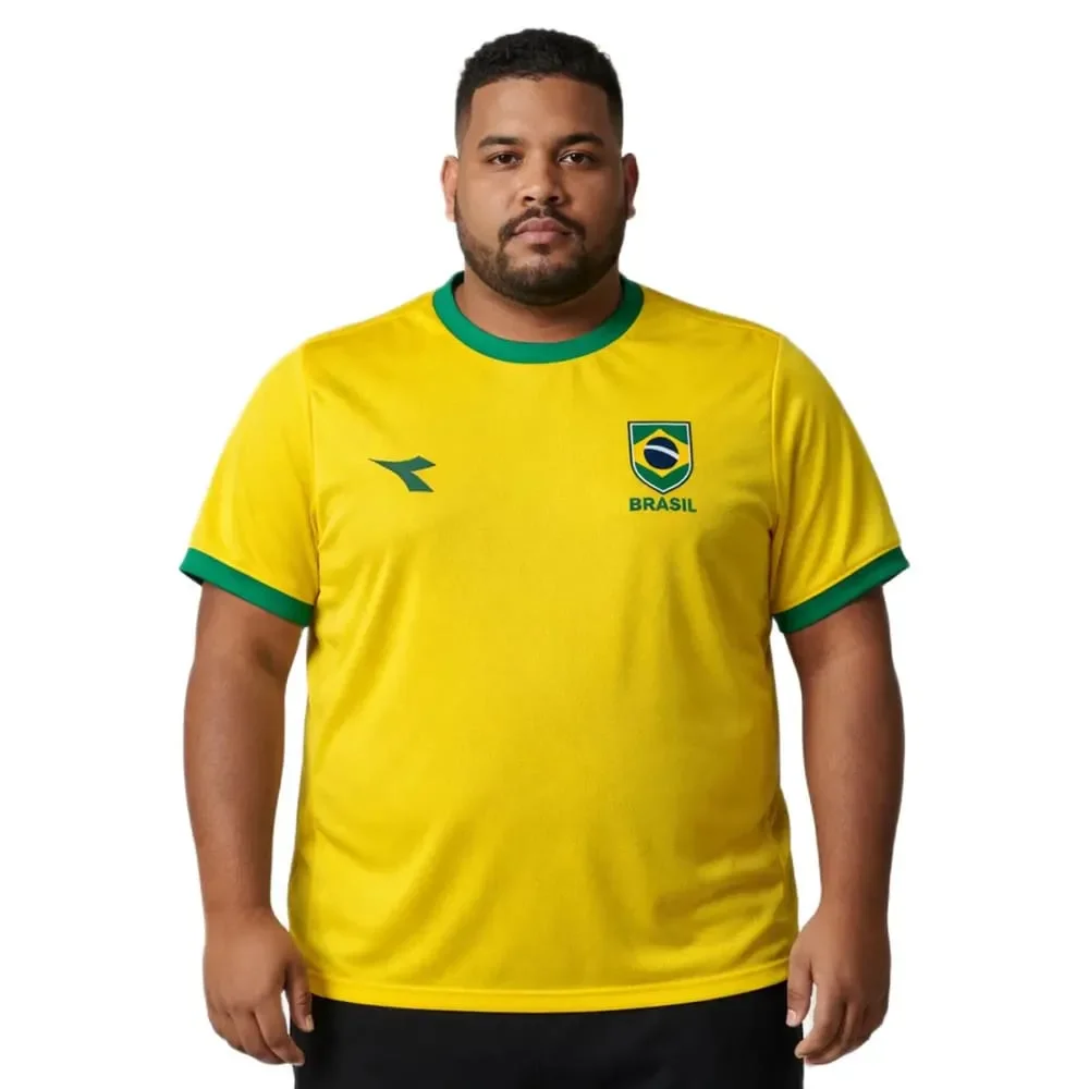 Camiseta Brasil Diadora Campione Escudo Plus Amarelo